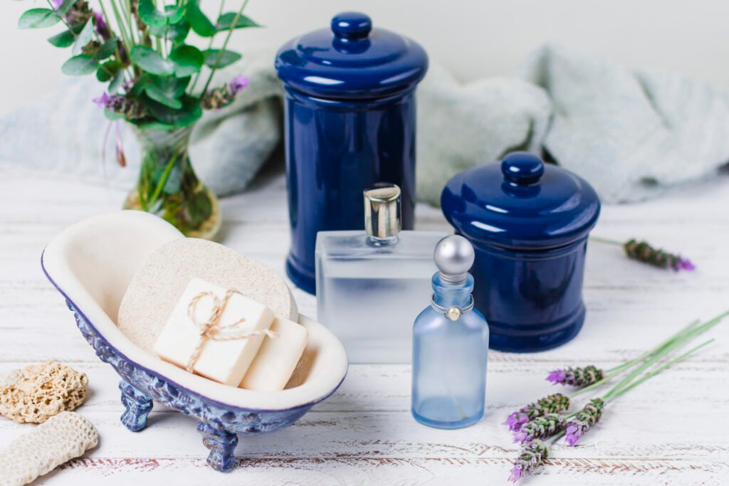 Modern bathroom featuring top-rated 2025 air fresheners